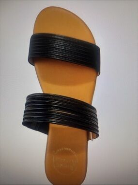 New Andre Assous Nabila Pecan Slide Sandal.  Size 10. Color Black